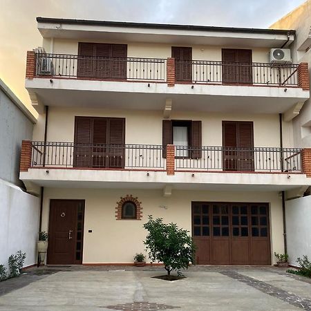 La Coccinella Rooms Milazzo Archi  Экстерьер фото